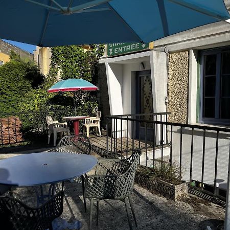 Charmant 2 pièces avec terrasse proche centre ville - Parking Gratuit à proximité Lourdes Extérieur photo